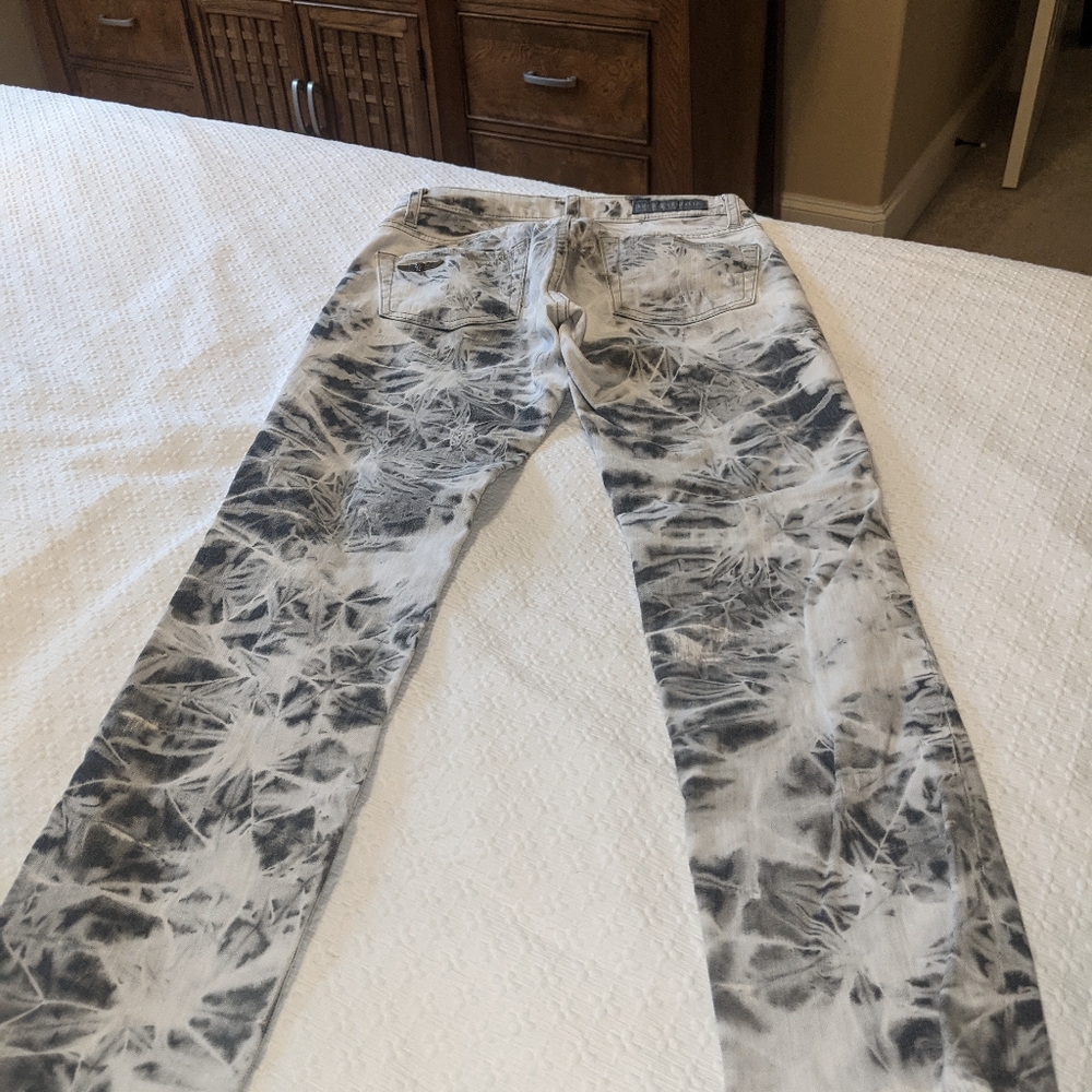 Rock & Republic Tie Die 5 pocket Jeans